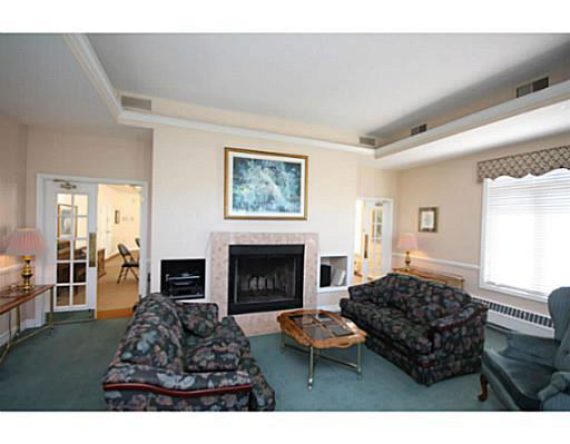 http://cdn.canadapropertylisting.com//Property/medium/3/2016/3/21/2-bedroom-single-family-property-for-sale-5247670710865813790.jpg