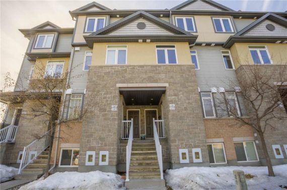http://cdn.canadapropertylisting.com//Property/medium/3/2016/3/21/2-bedroom-single-family-property-for-sale-5247670711200887294.jpg
