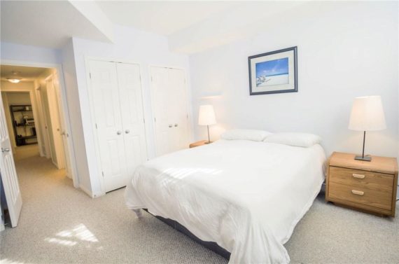 http://cdn.canadapropertylisting.com//Property/medium/3/2016/3/21/2-bedroom-single-family-property-for-sale-5247670711201057311.jpg