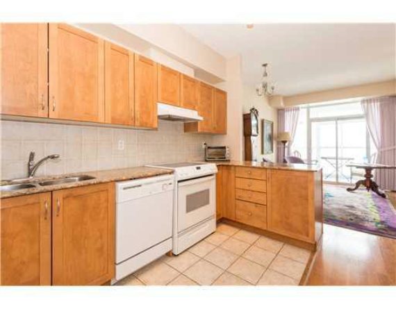 http://cdn.canadapropertylisting.com//Property/medium/3/2016/3/21/2-bedroom-single-family-property-for-sale-5247670711704297630.jpg