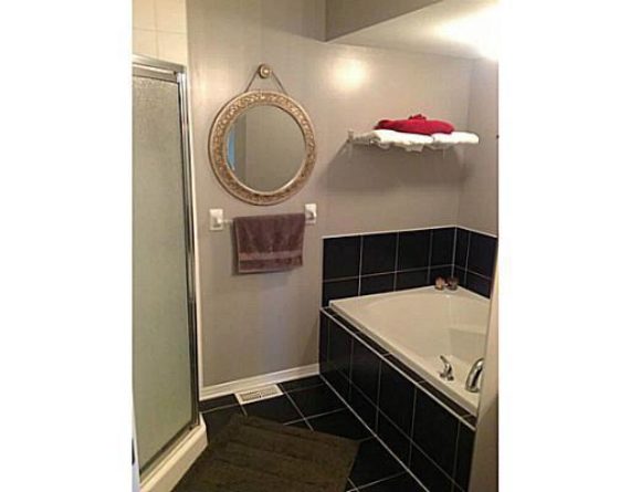 http://cdn.canadapropertylisting.com//Property/medium/3/2016/3/21/2-bedroom-single-family-property-to-rent-5247670707983125550.jpg