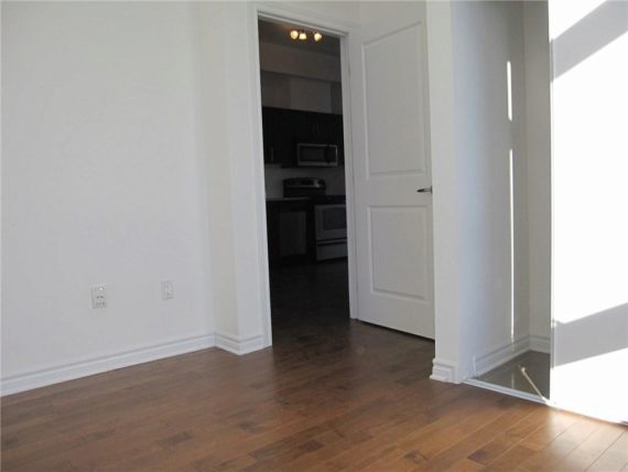 http://cdn.canadapropertylisting.com//Property/medium/3/2016/3/21/2-bedroom-single-family-property-to-rent-5247670708022989536.jpg