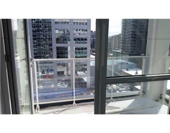 http://cdn.canadapropertylisting.com//Property/medium/3/2016/3/21/2-bedroom-single-family-property-to-rent-5247670710734440654.jpg