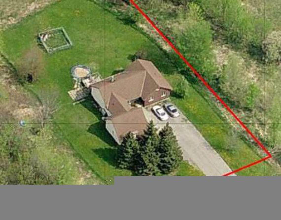 http://cdn.canadapropertylisting.com//Property/medium/3/2016/3/21/3-bedroom-land-for-sale-5247670707854492688.jpg