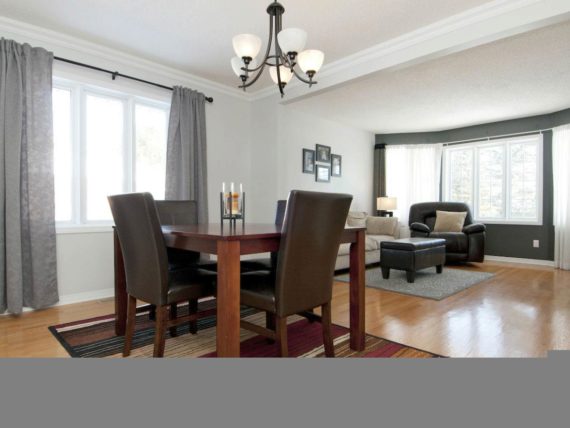 http://cdn.canadapropertylisting.com//Property/medium/3/2016/3/21/3-bedroom-property-for-sale-5247670707866943933.jpg