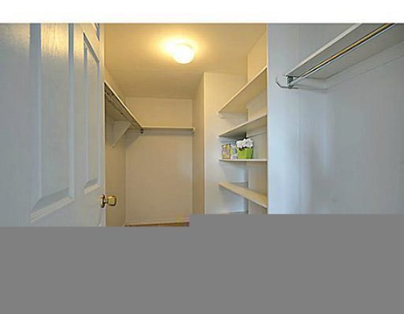 http://cdn.canadapropertylisting.com//Property/medium/3/2016/3/21/3-bedroom-single-family-property-for-sale-5247670710942851493.jpg