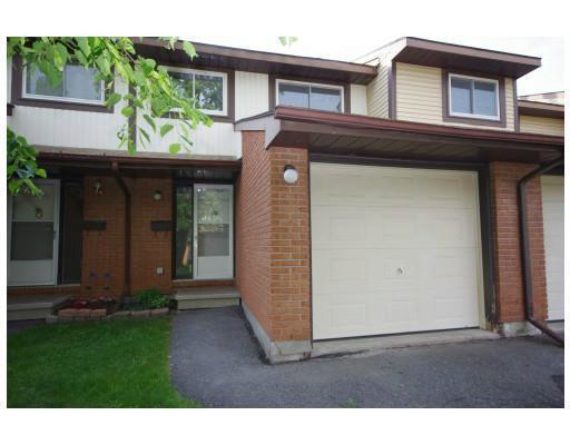 http://cdn.canadapropertylisting.com//Property/medium/3/2016/3/21/3-bedroom-single-family-property-for-sale-5247670711036890896.jpg