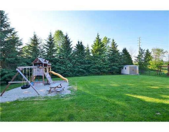 http://cdn.canadapropertylisting.com//Property/medium/3/2016/3/21/3-bedroom-single-family-property-for-sale-5247670711038391046.jpg
