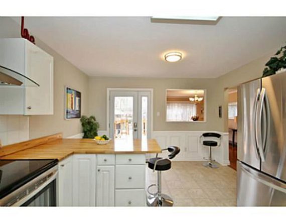 http://cdn.canadapropertylisting.com//Property/medium/3/2016/3/21/3-bedroom-single-family-property-for-sale-5247670711643891590.jpg