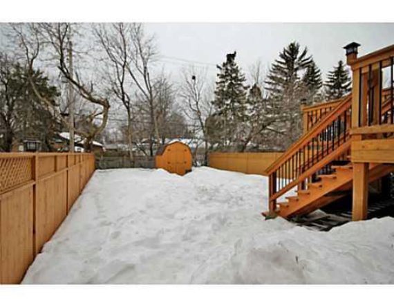 http://cdn.canadapropertylisting.com//Property/medium/3/2016/3/21/3-bedroom-single-family-property-for-sale-5247670711644041605.jpg