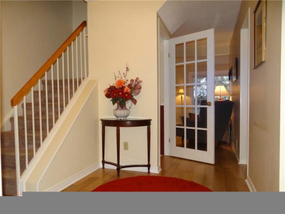 http://cdn.canadapropertylisting.com//Property/medium/3/2016/3/21/3-bedroom-single-family-property-for-sale-5247670711702047405.jpg