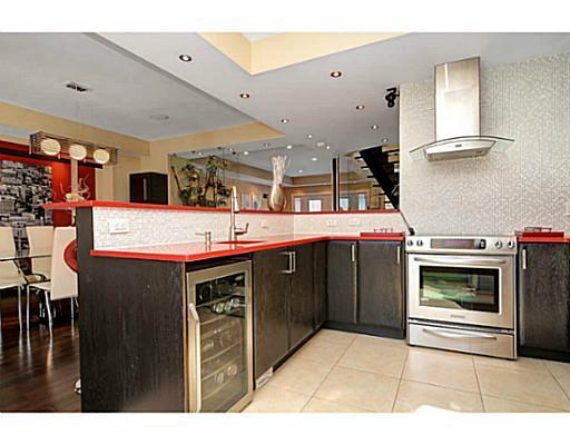 http://cdn.canadapropertylisting.com//Property/medium/3/2016/3/21/3-bedroom-single-family-property-for-sale-5247670711705747775.jpg