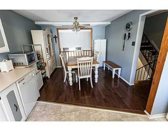 http://cdn.canadapropertylisting.com//Property/medium/3/2016/3/21/3-bedroom-single-family-property-for-sale-5247670711746551855.jpg