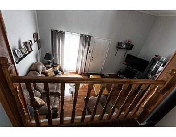 http://cdn.canadapropertylisting.com//Property/medium/3/2016/3/21/3-bedroom-single-family-property-for-sale-5247670711746561856.jpg