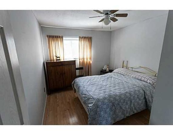 http://cdn.canadapropertylisting.com//Property/medium/3/2016/3/21/3-bedroom-single-family-property-for-sale-5247670711746611861.jpg