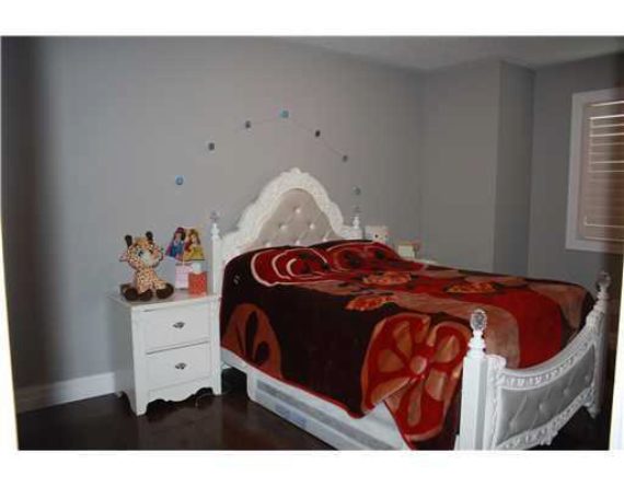 http://cdn.canadapropertylisting.com//Property/medium/3/2016/3/21/3-bedroom-single-family-property-to-rent-5247670707953352573.jpg