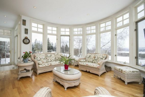 http://cdn.canadapropertylisting.com//Property/medium/3/2016/3/21/4-bedroom-property-for-sale-5247670707871304369.jpg