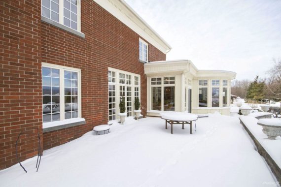http://cdn.canadapropertylisting.com//Property/medium/3/2016/3/21/4-bedroom-property-for-sale-5247670707871694408.jpg