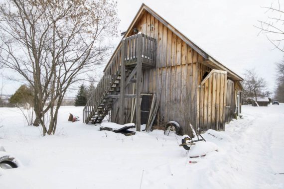http://cdn.canadapropertylisting.com//Property/medium/3/2016/3/21/4-bedroom-property-for-sale-5247670707871854424.jpg