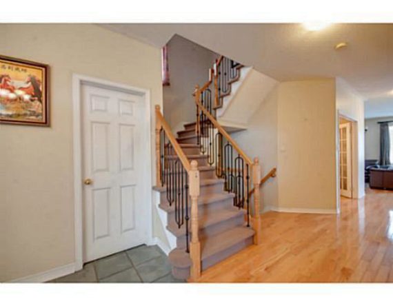 http://cdn.canadapropertylisting.com//Property/medium/3/2016/3/21/4-bedroom-single-family-property-for-sale-5247670711199997205.jpg