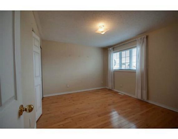 http://cdn.canadapropertylisting.com//Property/medium/3/2016/3/21/4-bedroom-single-family-property-for-sale-5247670711200577263.jpg