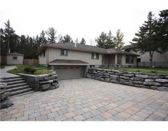 http://cdn.canadapropertylisting.com//Property/medium/3/2016/3/21/5-bedroom-single-family-property-for-sale-5247670710869994208.jpg