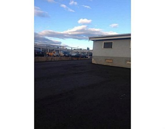 http://cdn.canadapropertylisting.com//Property/medium/3/2016/3/21/land-for-sale-5247670711755042704.jpg
