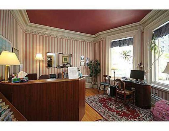 http://cdn.canadapropertylisting.com//Property/medium/3/2016/3/21/office-for-sale-5247670711765283728.jpg