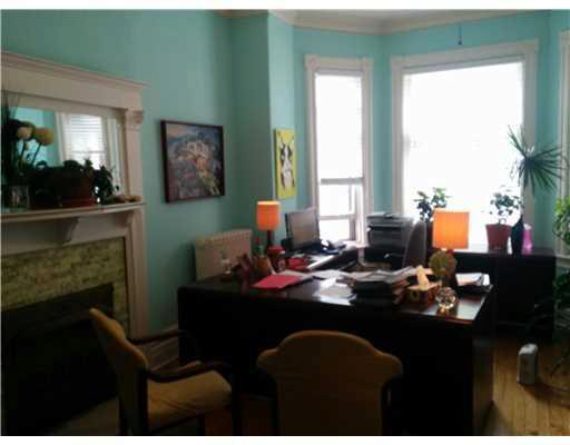 http://cdn.canadapropertylisting.com//Property/medium/3/2016/3/21/office-for-sale-5247670711769234123.jpg