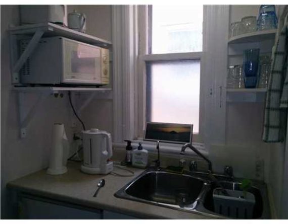 http://cdn.canadapropertylisting.com//Property/medium/3/2016/3/21/office-for-sale-5247670711769264126.jpg