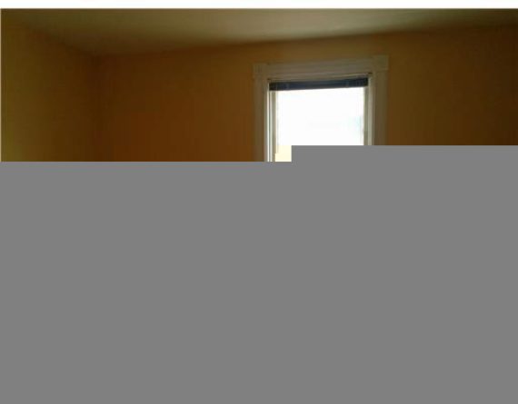 http://cdn.canadapropertylisting.com//Property/medium/3/2016/3/21/office-for-sale-5247670711769304130.jpg