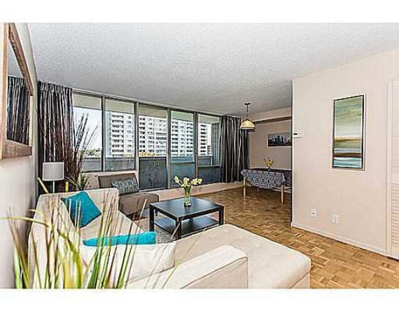 http://cdn.canadapropertylisting.com//Property/medium/3/2016/3/24/1-bedroom-single-family-property-for-sale-5247670711796636863.jpg