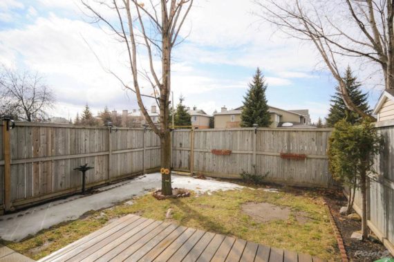 http://cdn.canadapropertylisting.com//Property/medium/3/2016/3/24/3-bedroom-property-for-sale-5247670711794416641.jpg