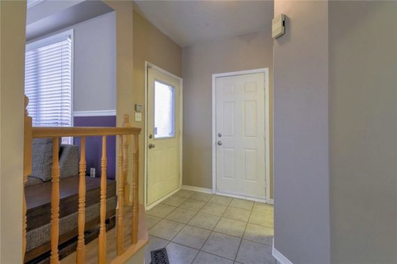 http://cdn.canadapropertylisting.com//Property/medium/3/2016/3/24/3-bedroom-single-family-property-for-sale-5247670711797526952.jpg