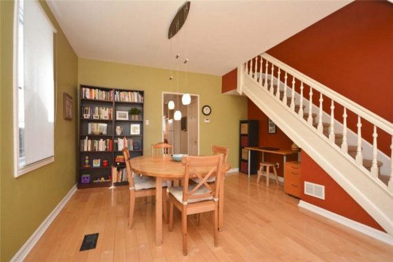 http://cdn.canadapropertylisting.com//Property/medium/3/2016/3/24/3-bedroom-single-family-property-for-sale-5247670711809278127.jpg