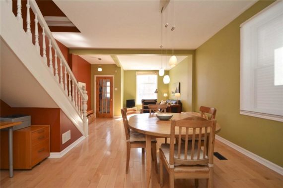 http://cdn.canadapropertylisting.com//Property/medium/3/2016/3/24/3-bedroom-single-family-property-for-sale-5247670711809288128.jpg