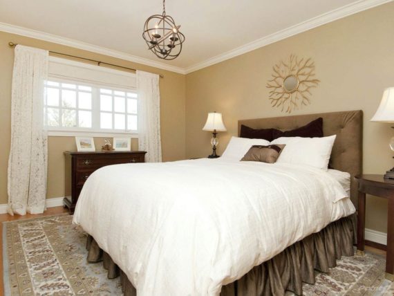http://cdn.canadapropertylisting.com//Property/medium/3/2016/3/24/4-bedroom-property-for-sale-5247670711792516451.jpg