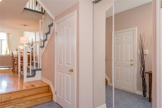 http://cdn.canadapropertylisting.com//Property/medium/3/2016/3/26/2-bedroom-single-family-property-for-sale-5247670711899737172.jpg
