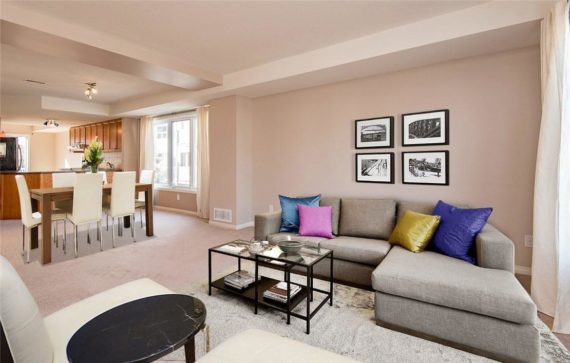 http://cdn.canadapropertylisting.com//Property/medium/3/2016/3/26/2-bedroom-single-family-property-for-sale-5247670711902577456.jpg