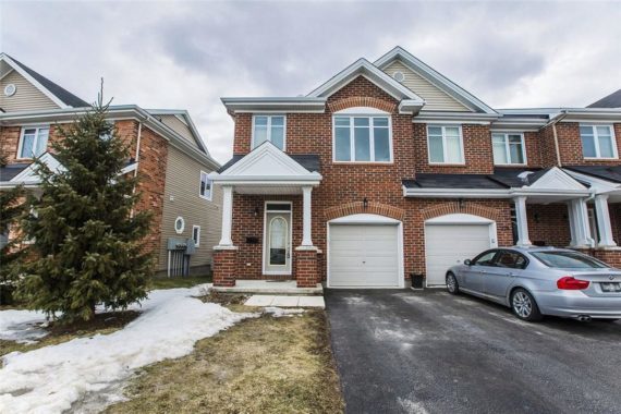 http://cdn.canadapropertylisting.com//Property/medium/3/2016/3/26/3-bedroom-single-family-property-for-sale-5247670711895096708.jpg