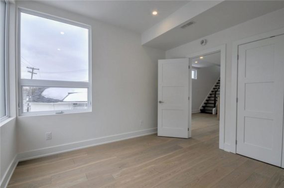 http://cdn.canadapropertylisting.com//Property/medium/3/2016/3/26/3-bedroom-single-family-property-for-sale-5247670711897936992.jpg