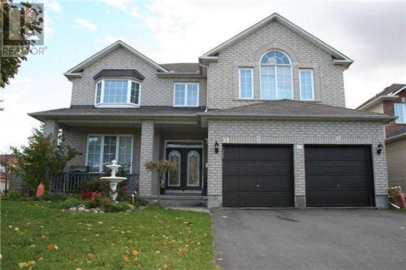 http://cdn.canadapropertylisting.com//Property/medium/3/2016/3/26/4-bedroom-single-family-property-to-rent-5247670711884805679.jpg