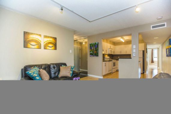 http://cdn.canadapropertylisting.com//Property/medium/3/2016/4/2/2-bedroom-condo-for-sale-5247670711926299828.jpg