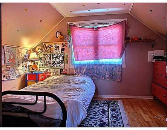http://cdn.canadapropertylisting.com//Property/medium/3/2016/4/6/3-bedroom-single-family-property-for-sale-5247670712005407738.jpg