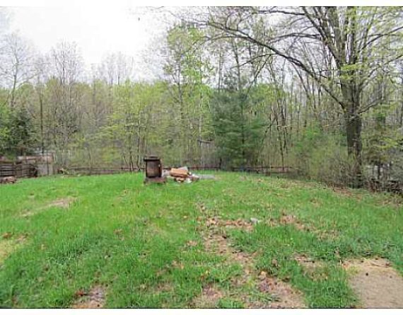 http://cdn.canadapropertylisting.com//Property/medium/3/2016/4/6/3-bedroom-single-family-property-for-sale-5247670712005447742.jpg