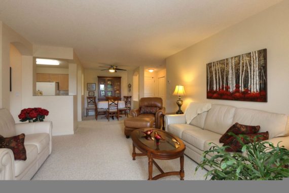 http://cdn.canadapropertylisting.com//Property/medium/3/2016/7/17/2-bedroom-condo-for-sale-5247729158463358164.jpg