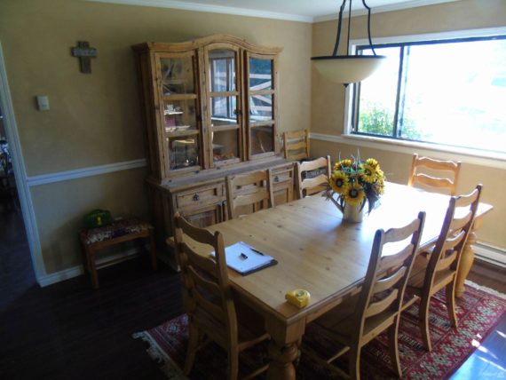 http://cdn.canadapropertylisting.com//Property/medium/3/2016/7/28/4-bedroom-property-for-sale-5247738976263326455.jpg