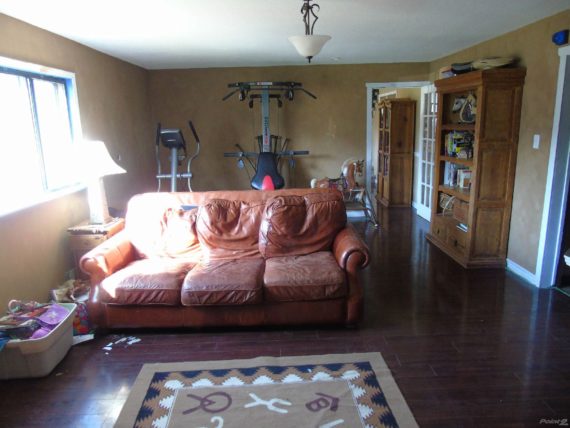 http://cdn.canadapropertylisting.com//Property/medium/3/2016/7/28/4-bedroom-property-for-sale-5247738976268636758.jpg