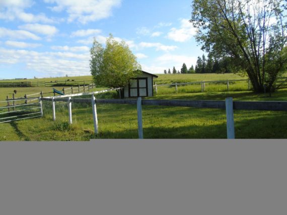 http://cdn.canadapropertylisting.com//Property/medium/3/2016/7/28/4-bedroom-property-for-sale-5247738976295838314.jpg