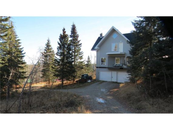 http://cdn.canadapropertylisting.com//Property/medium/4/2016/6/2/3-bedroom-Single-Family-Property-for-Sale-id997727.jpg